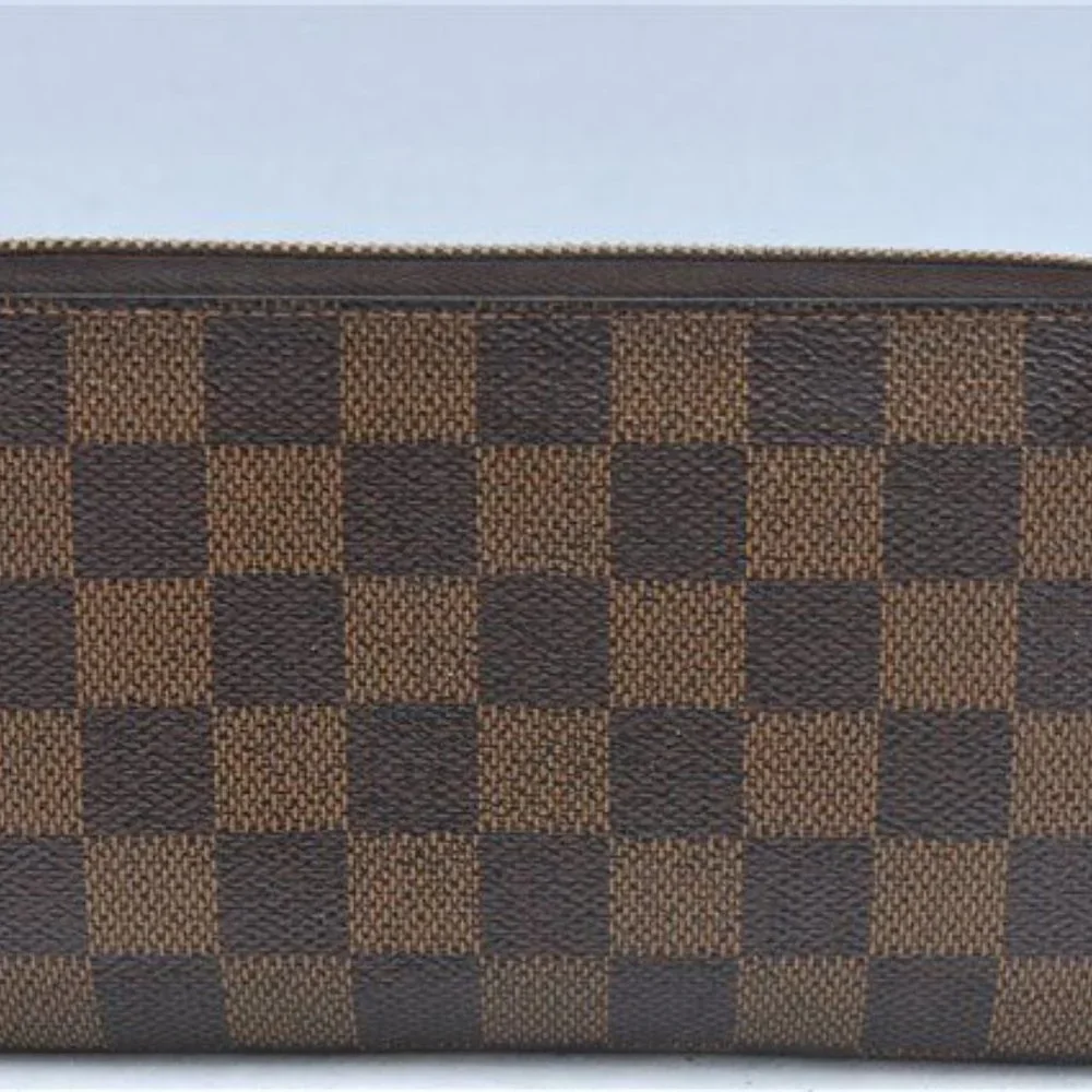 Louis Vuitton Zippy Wallet - Picture 4 of 17